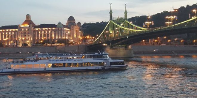 Budapest Hungarian Wine Tasting Cruise