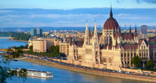 Budapest Danube Lunch Boat Tours & Tickets